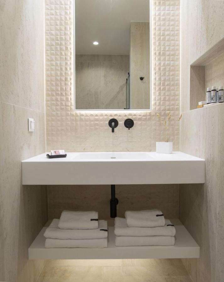 The Quad Luxury Villas 리지아 외부 사진